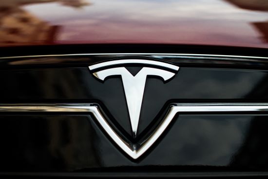 Tesla Settling Lawsuit Erodes Faith In Autonomous Driving